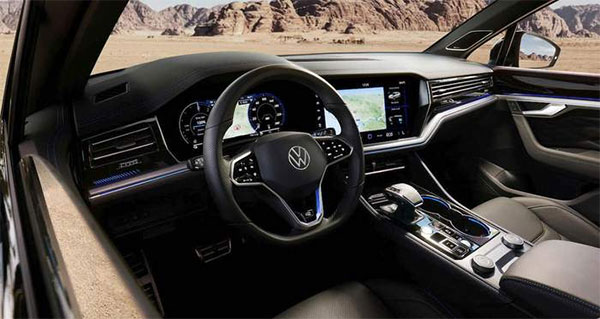 Volkswagen    Touareg R eHybrid  462  3