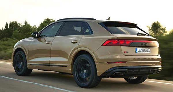 Audi   Q8    2