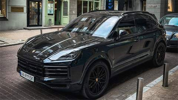  Porsche Cayenne  '   1