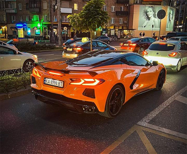     Chevrolet Corvette C8 2