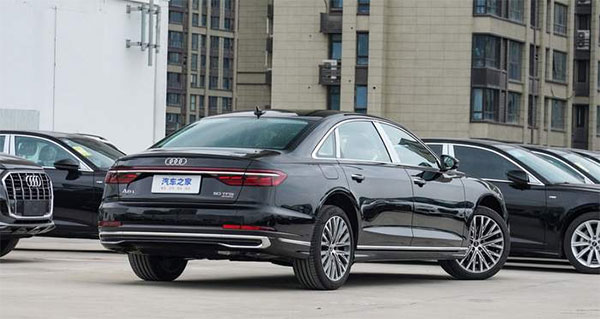 Audi A8L  2-  2