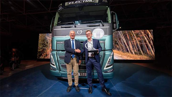 Volvo FH Electric     2024 3