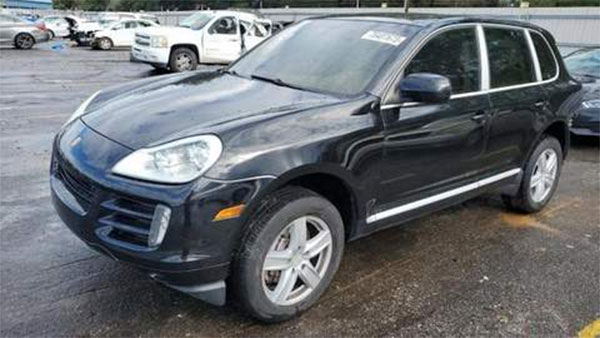  Porsche Cayenne     12