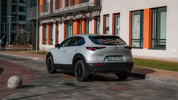 - Mazda CX-30: - 2