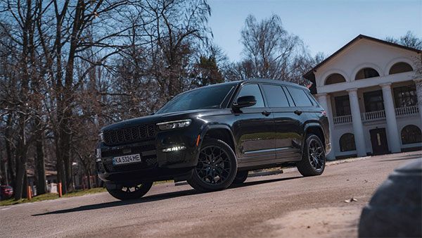 - Jeep Grand Cherokee:   1