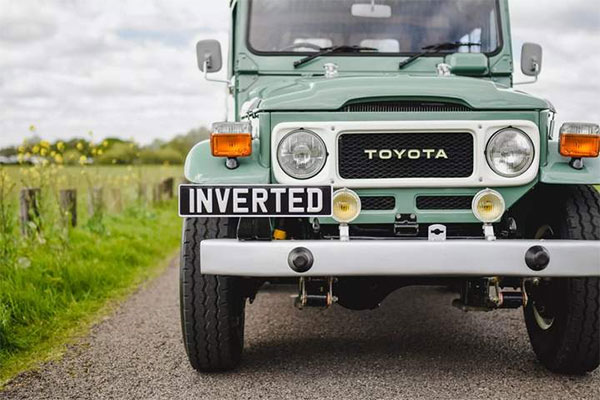 Toyota Land Cruiser FJ40    1