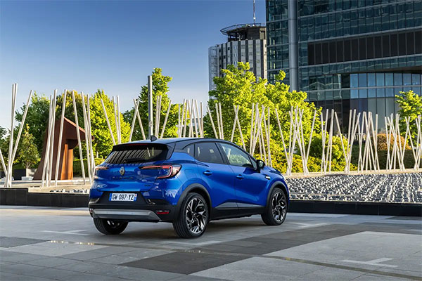      Renault Captur 3