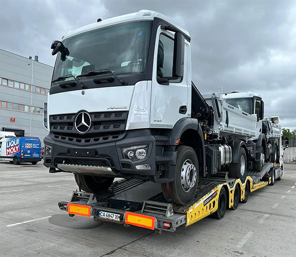     Mercedes-Benz Arocs      1