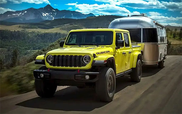  Jeep Gladiator   Tesla Cybertruck  Rivian